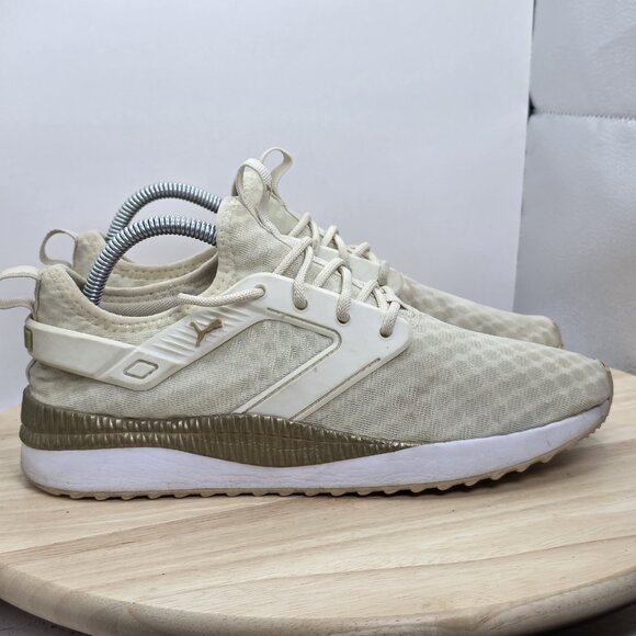 Puma Size 9- Women’s Puma Racer Next Excel Core Cream/Gold - Picture 3 of 9